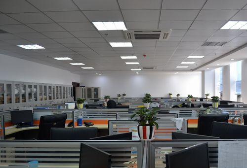 省錢的汽車修復(fù)凹陷漆